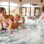 Club Tisza Hotel *