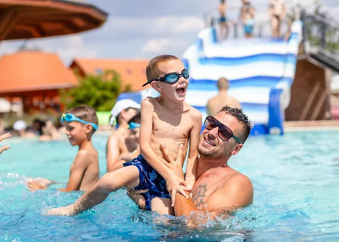Club Tisza * Lakitelek